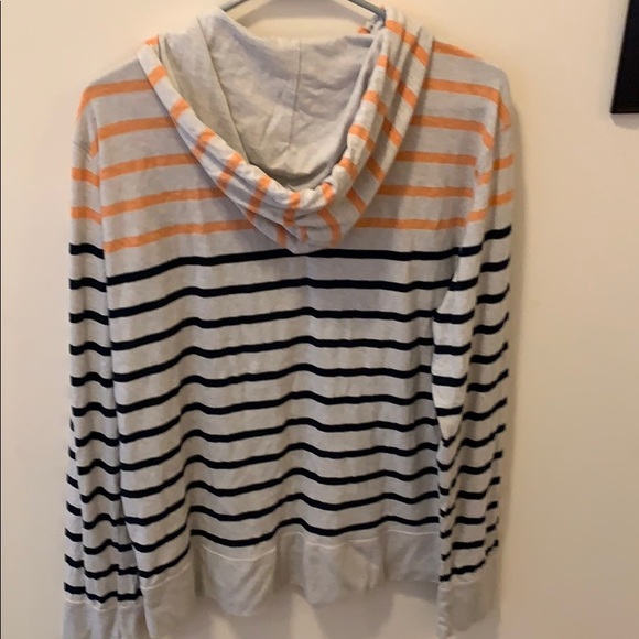 American Eagle Striped sweatshirt - Picture 3 of 3